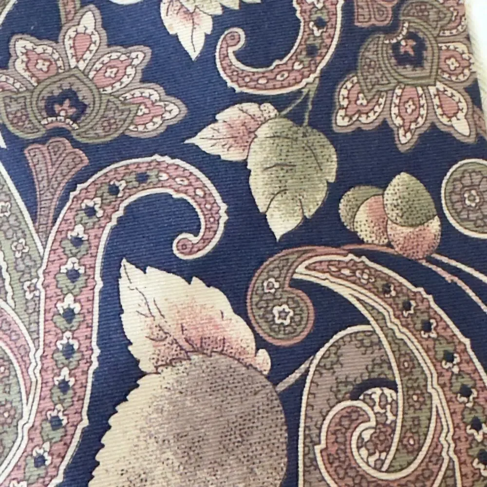Lot of 2 Men’s 427 Van Heusen 100% Silk Vintage Novelty Work Ties Lions Paisley